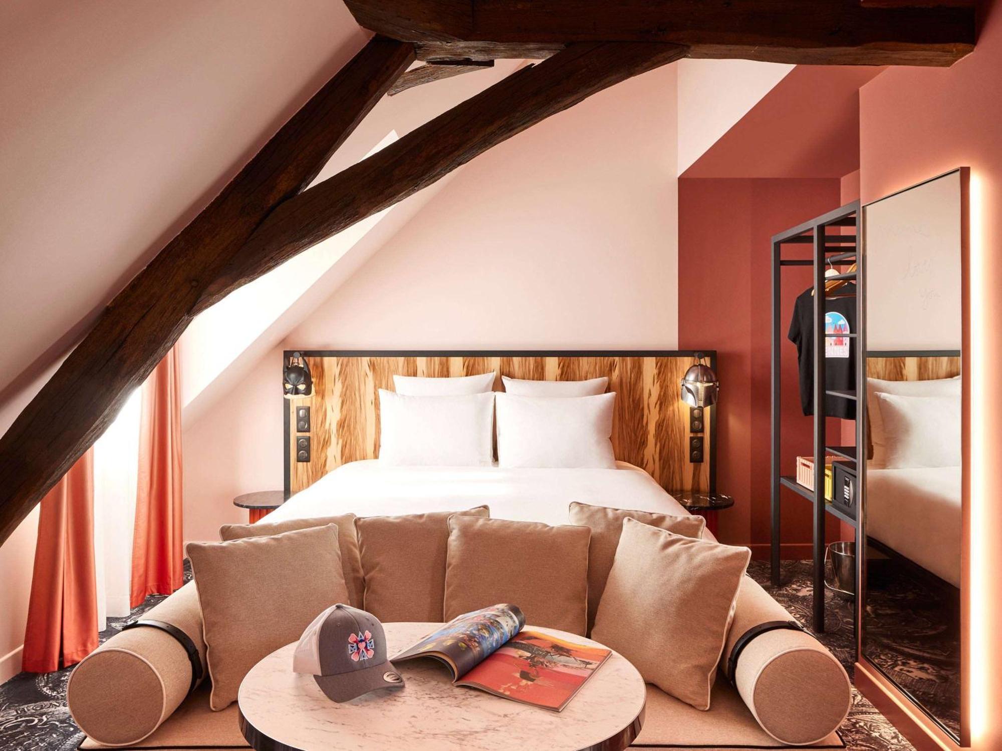 Mama Shelter Rennes Hotel Exterior photo