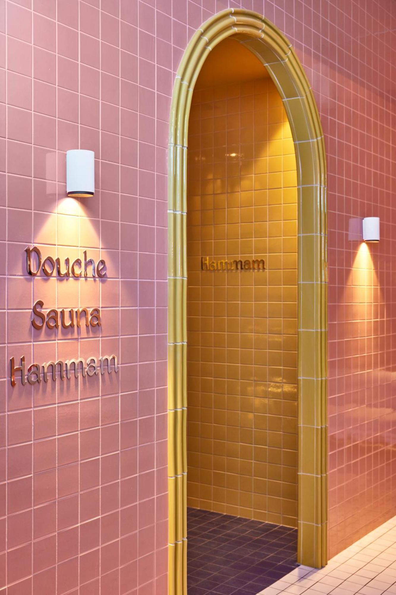 Mama Shelter Rennes Hotel Exterior photo